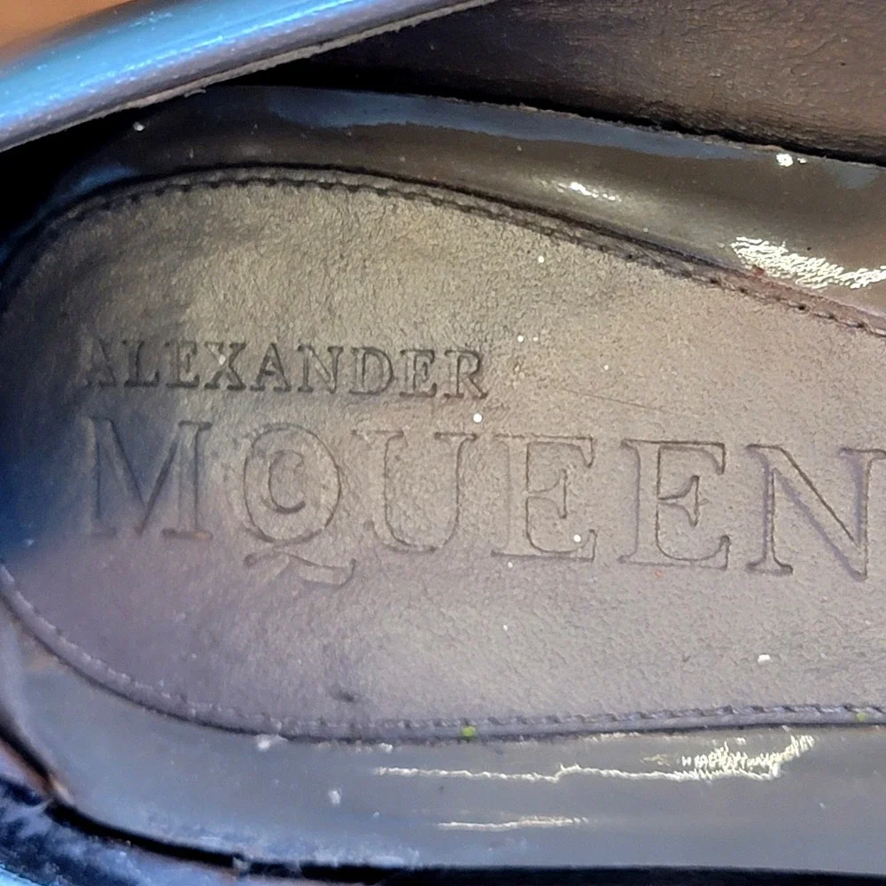 Alexander McQueen Sequin Skull Patent Flats -Grey (EU 39/40) AS-IS /PROJECT SHOE